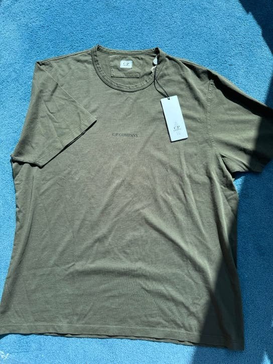 NIEUW CP Company T-Shirt XL Military Green, Kleding | Heren, Verzenden, Nieuw, Maat 56/58 (XL), Groen