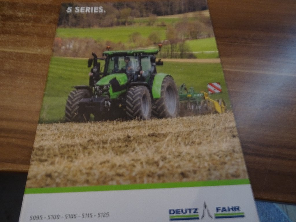Deutz 5 series trekker folder, Boeken, Ophalen of Verzenden, Nieuw, Folder