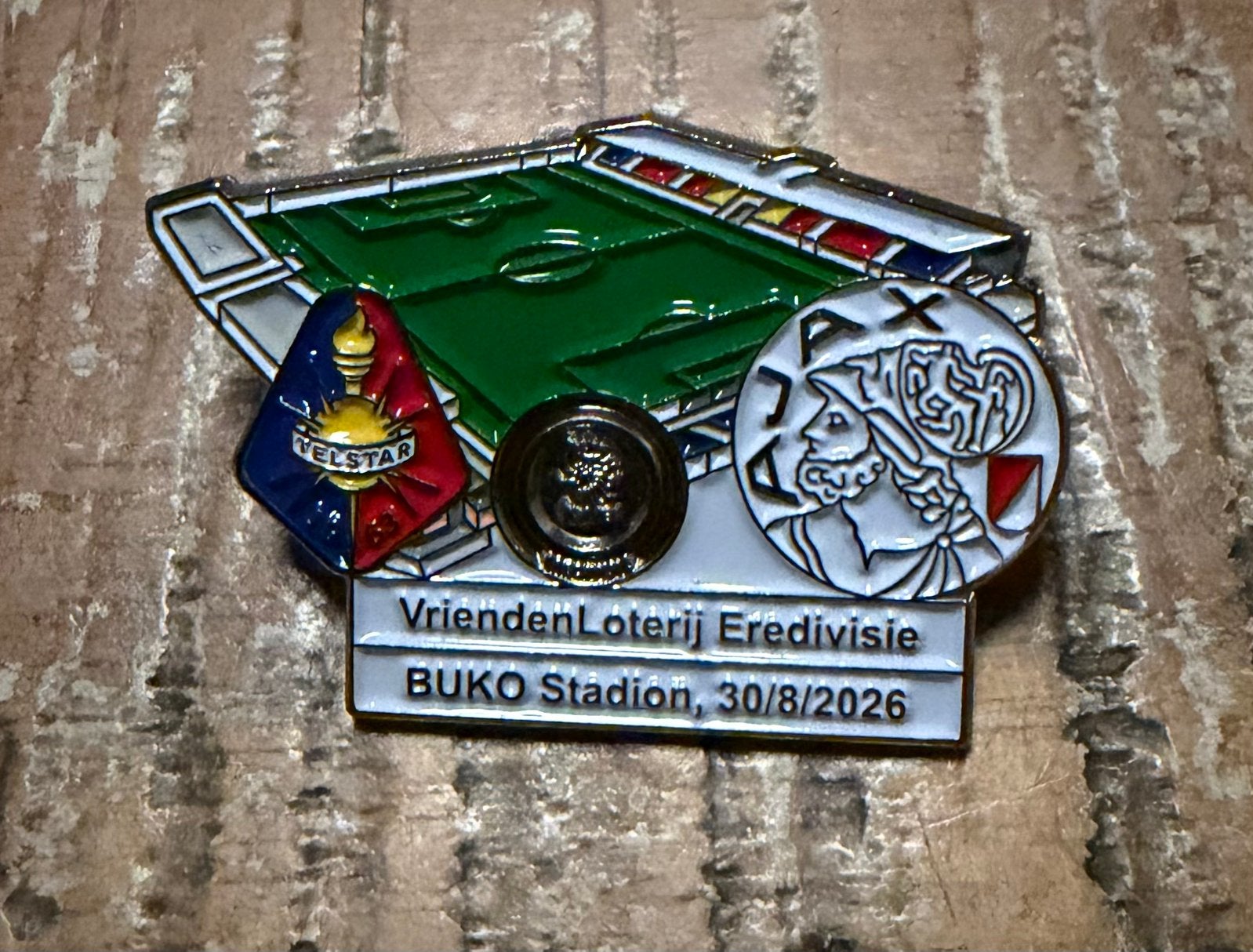 Voetbal pin telstar-Ajax buko stadion, Verzamelen, Ophalen of Verzenden, Zo goed als nieuw, Sport