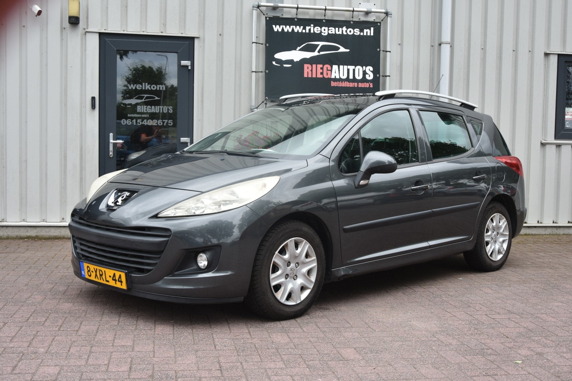 Peugeot 207 SW 1.4 VTi XS. Koude Airco, Panorama dak, trekha, Voorwielaandrijving, 4 cilinders, Handgeschakeld, Euro 4