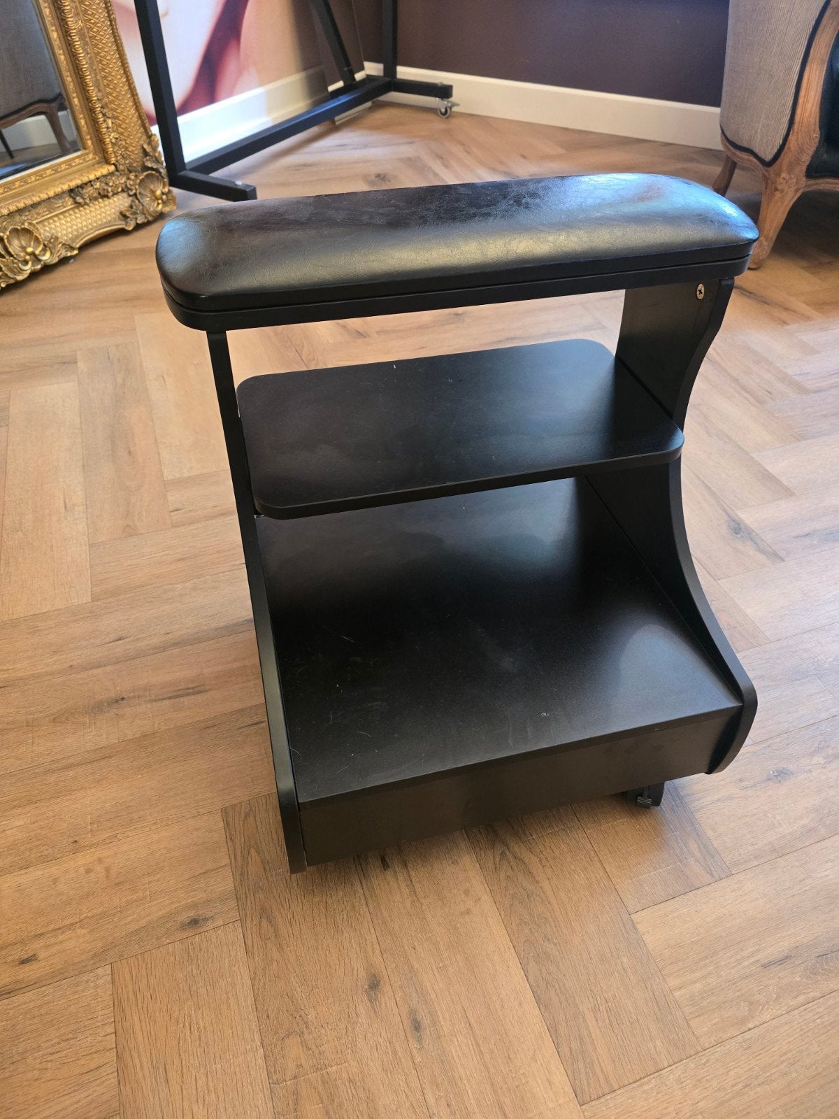 Zwart pedicure/manicuretafel met lade en wieltjes, Huis en Inrichting, Ophalen of Verzenden