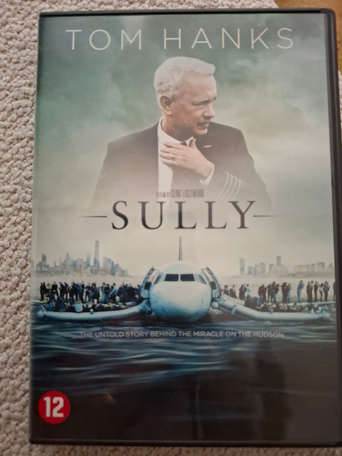 sully, Alle leeftijden, Ophalen of Verzenden, Zo goed als nieuw
