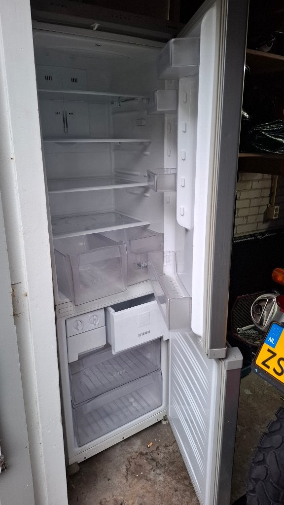 Foto 4 van Samsung Koel-vriescombinatie - Zilver