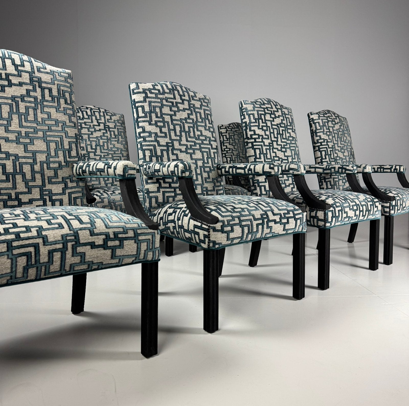 Set van 8 eetkamerstoelen klassiek, Huis en Inrichting, Stoelen, Ophalen, Zo goed als nieuw, Stof, Vijf, Zes of meer stoelen