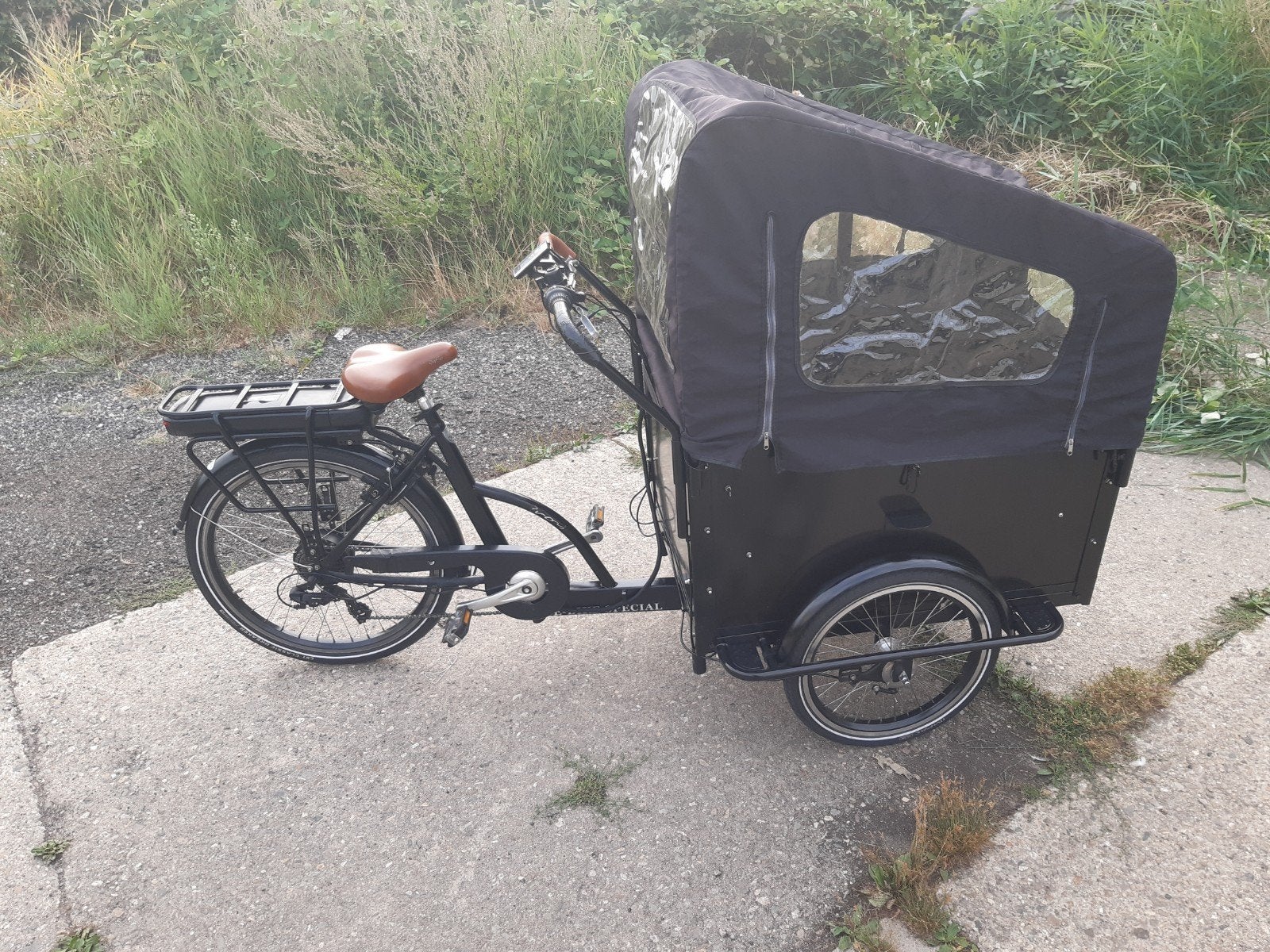 Elektrische bakfiets troy, Fietsen en Brommers, Fietsen | Bakfietsen, Ophalen, Gebruikt, 4 kinderen of meer