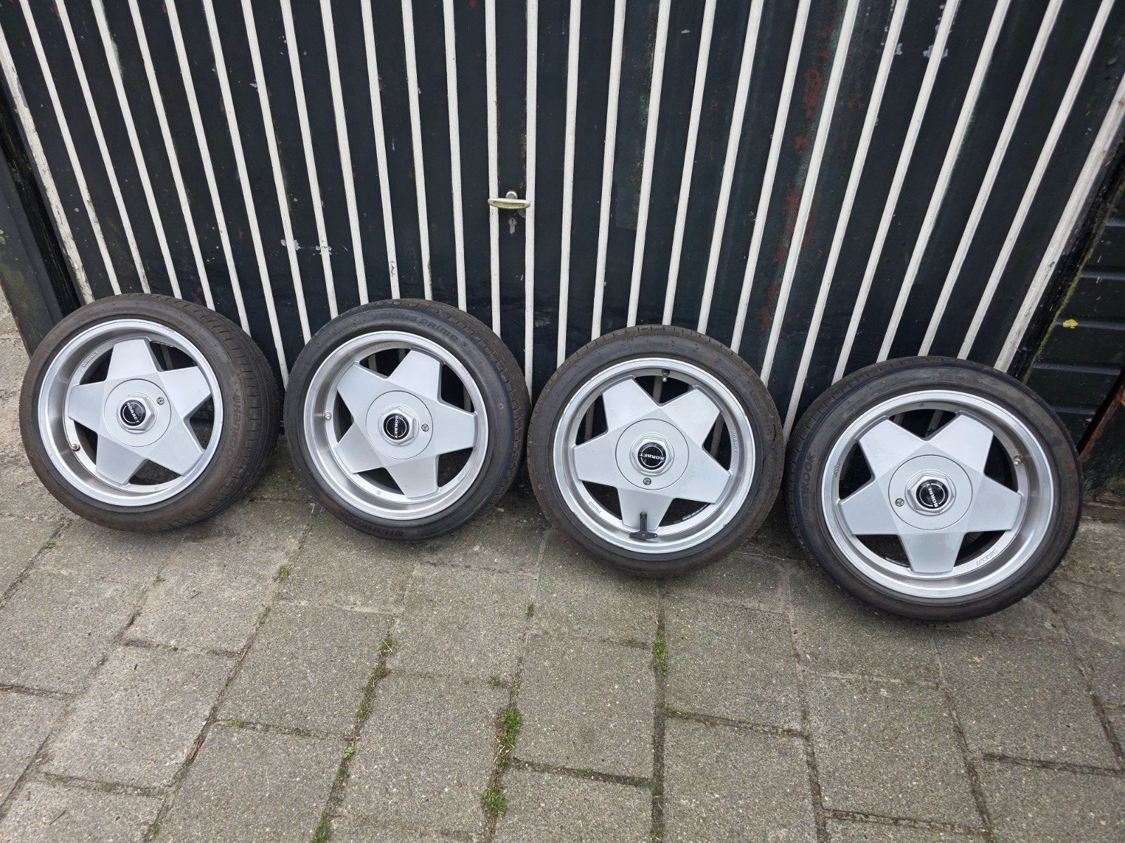 Borbet A  4x100 16 inch met goede zomerbanden oldskool gti, Auto-onderdelen, Banden en Velgen, Ophalen, Gebruikt, 16 inch, Banden en Velgen