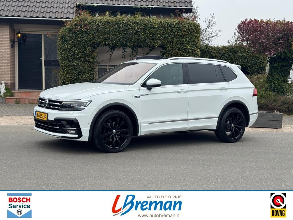 Volkswagen TIGUAN ALLSPACE 1.5 TSI R-line DSG 7-Persoons Pan, Auto's, Volkswagen, 7 stoelen, Wit, Bedrijf, 93 €/maand