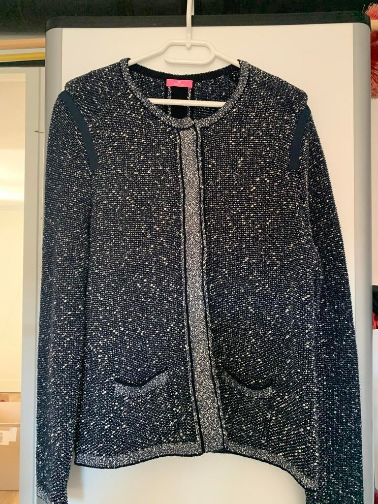 Stijlvol Bouclé Jasje - Donkerblauw met Wit, Ophalen of Verzenden, Zo goed als nieuw, Maat 38/40 (M), Blauw