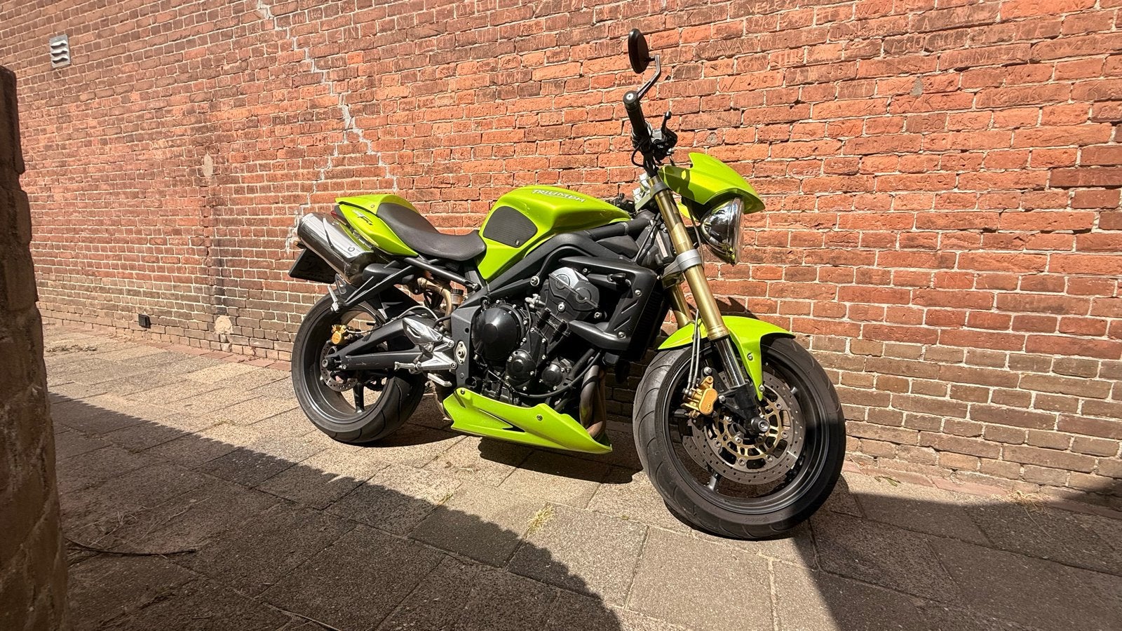 Triumph Street Triple 675 - Opvallend en Krachtig, Motoren, 675 cc, Handvatverwarming, Motorrijbewijs A, Gebruikt