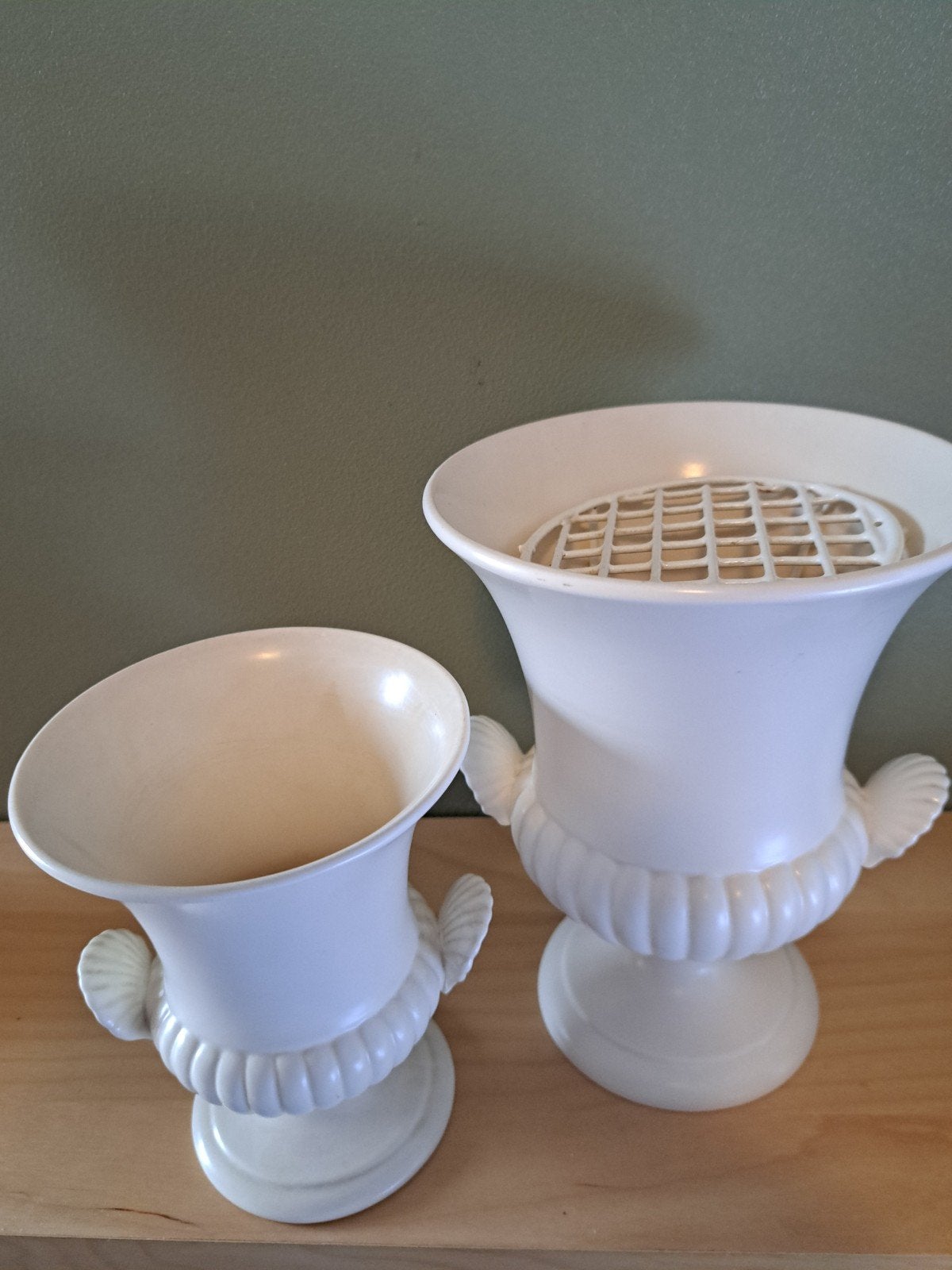wedgwood  vazen., Ophalen of Verzenden, Zo goed als nieuw, Porselein, Overige typen
