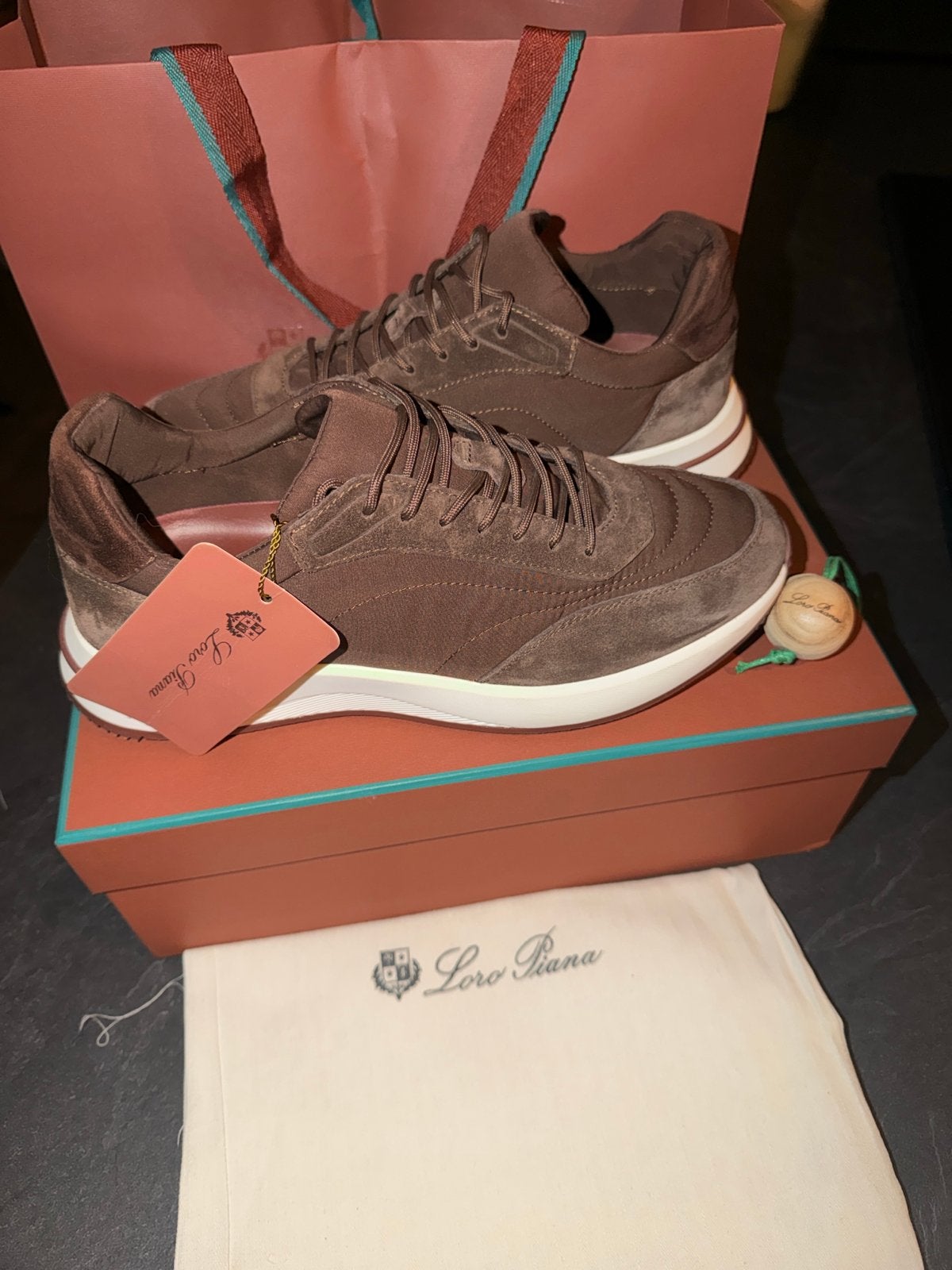 Loro Piana schoenen maat 42 - slechts 1 keer gedragen, Kleding | Heren, Ophalen, Zo goed als nieuw, Bruin, Sneakers of Gympen