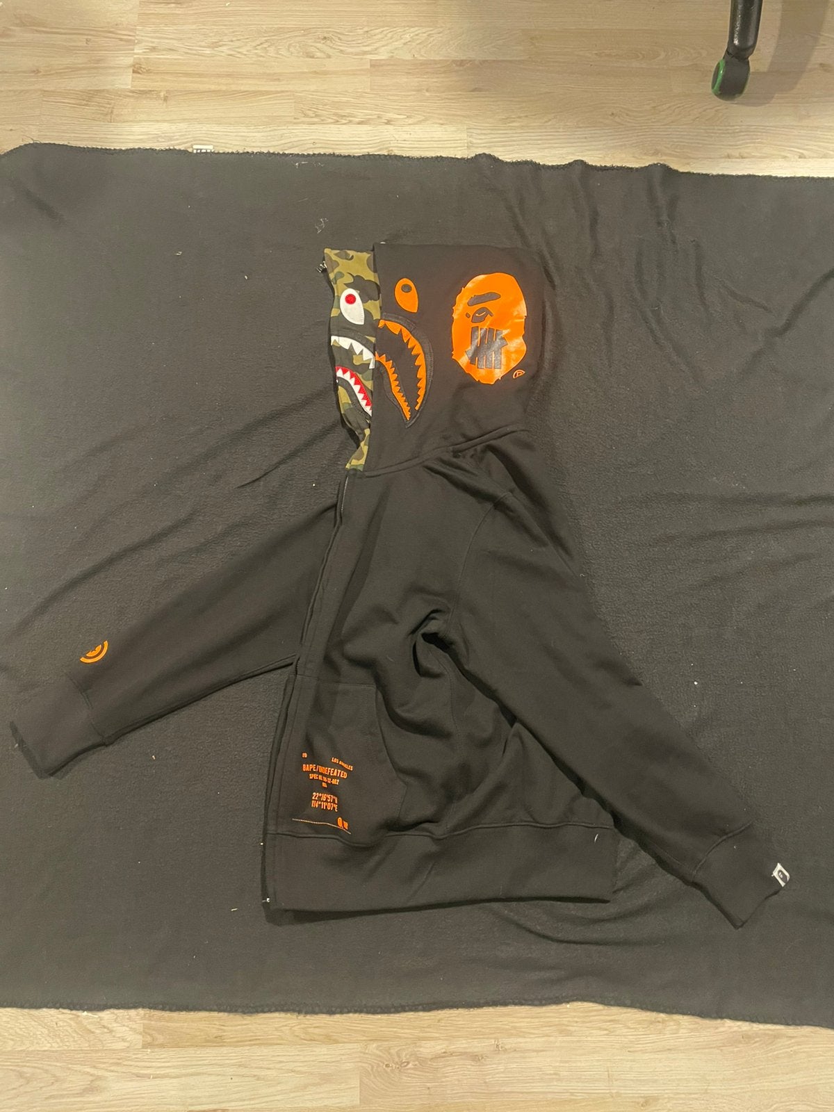 Bape/undefeated shark vest dubble hood, Ophalen of Verzenden, Nieuw