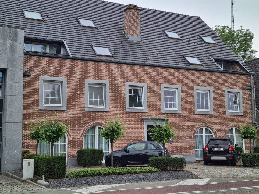 Maastricht Lanaken, 3 kamer appartement 100m², Huizen en Kamers, Huizen te huur, 100 m², Direct bij eigenaar, Limburg, 3 kamers