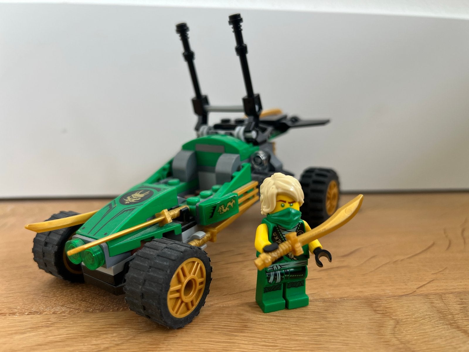 Lego Ninjago Legacy 71700 Jungle Raider met Lloyd, Gebruikt, Lego, Ophalen of Verzenden, Compleet