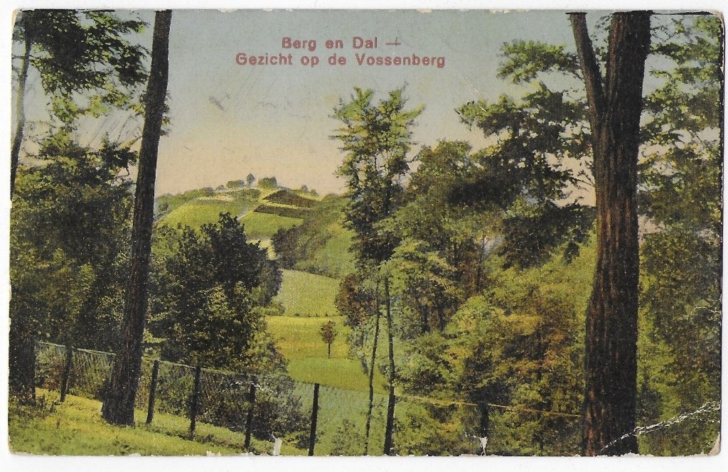 Q76 oude ansichtkaart berg en dal gezicht op de vossenberg, Ophalen of Verzenden, 1940 tot 1960, Gelopen, Gelderland