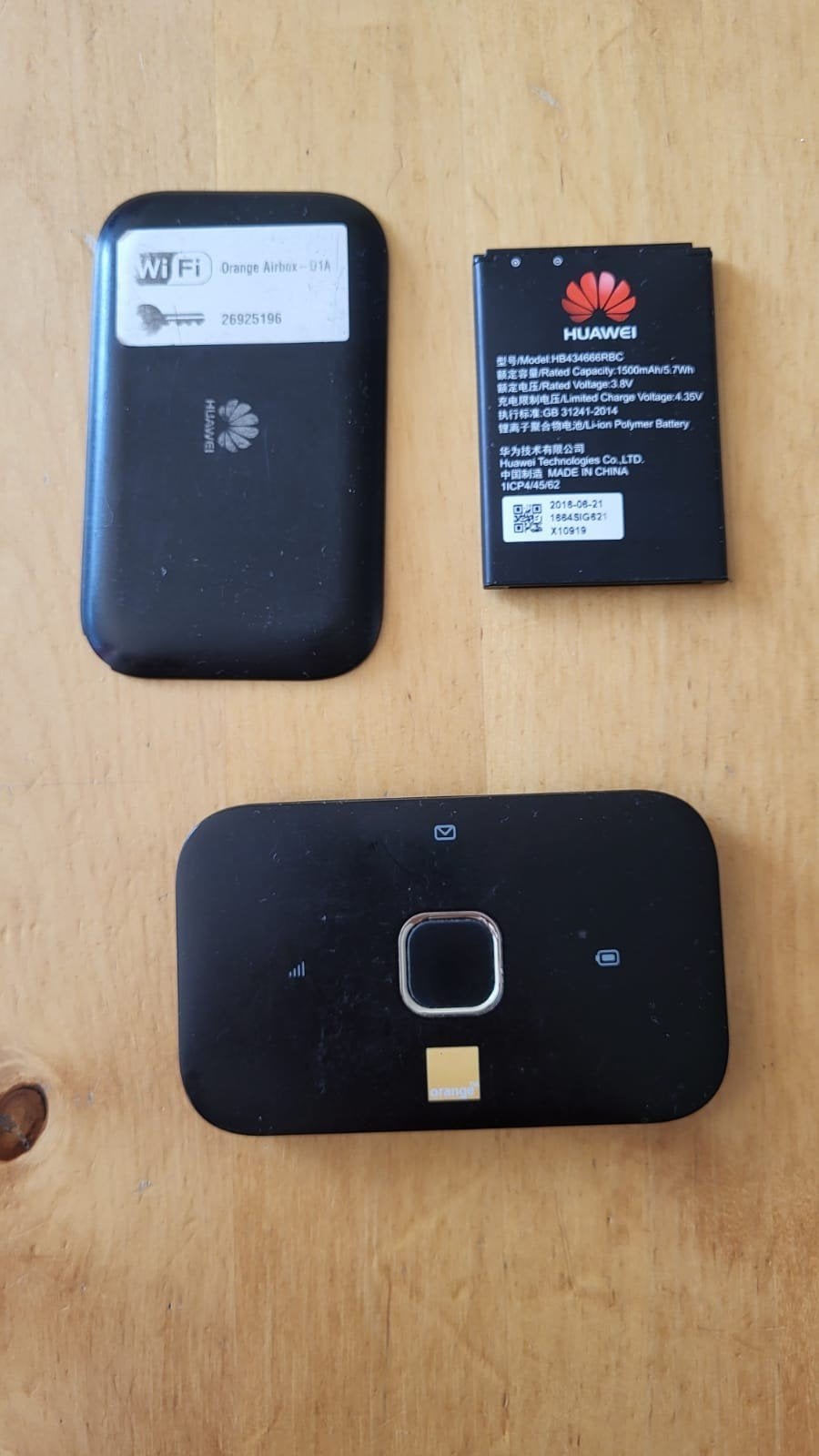 Huawei Airbox 4G Mobiele Wifi Router (Orange), Ophalen of Verzenden, Zo goed als nieuw
