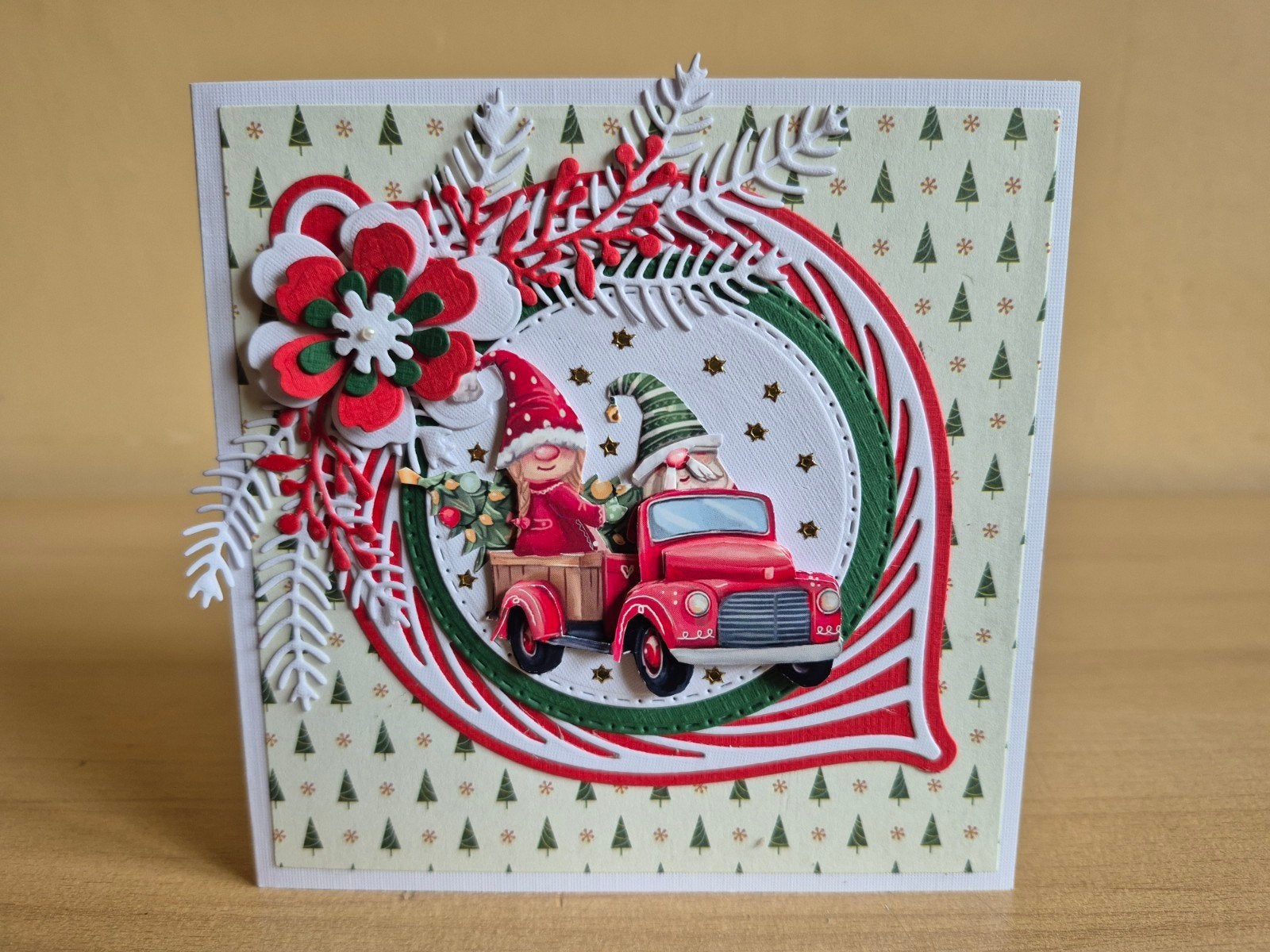 507a) zelfgemaakte kaart- kerst- gnome in de auto, Ophalen of Verzenden, Nieuw, Kerst