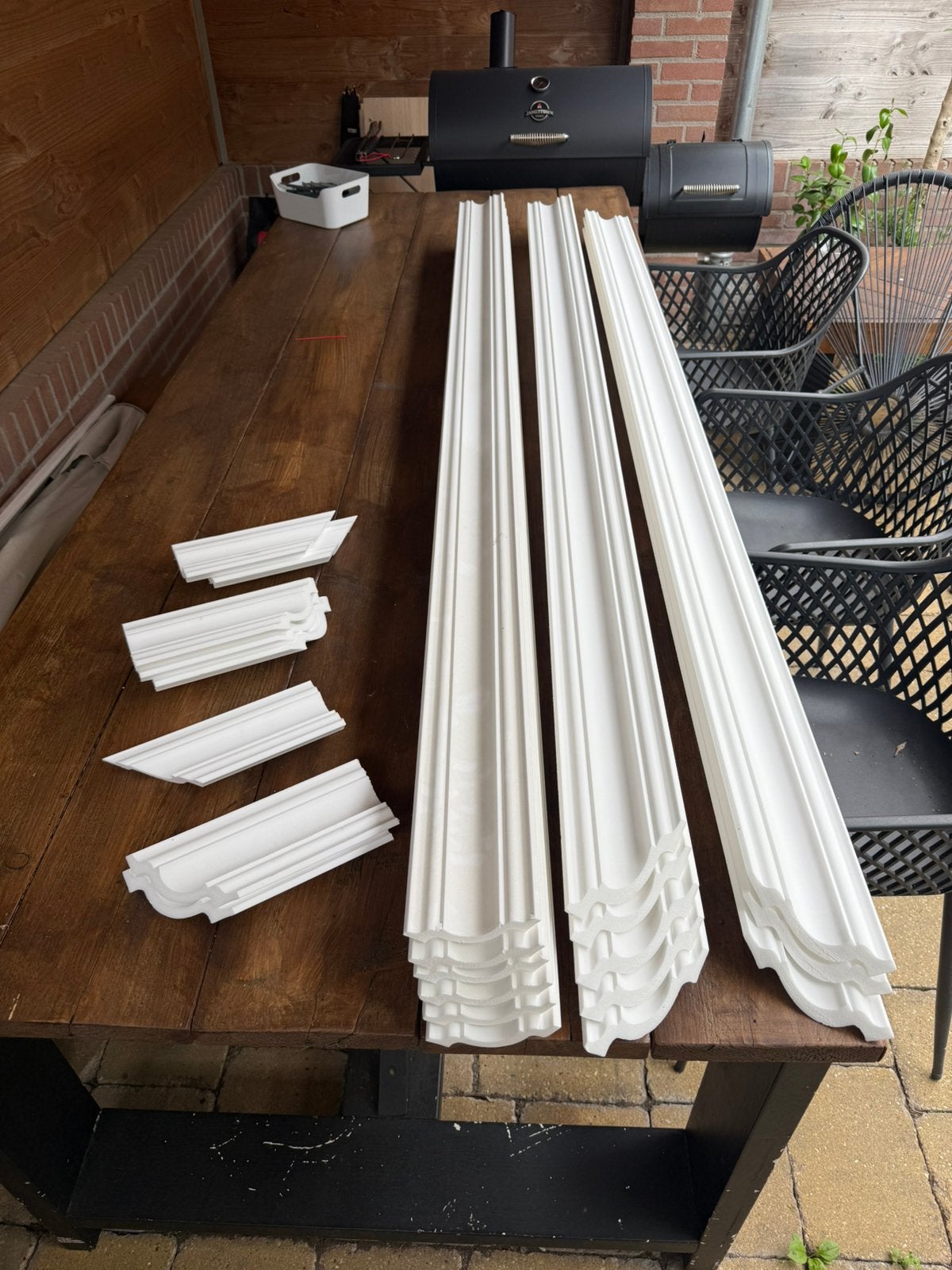 Decoflair plafond sierlijsten 2 meter+hoekstukken | Hornbach, Ophalen, Zo goed als nieuw, Plinten