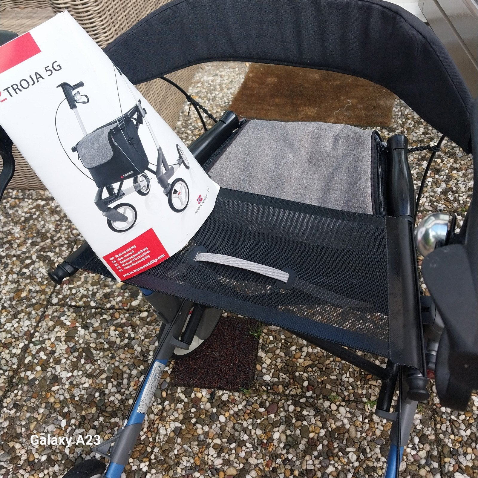 bijna nieuwe Tobro  rollator, Ophalen, Zo goed als nieuw