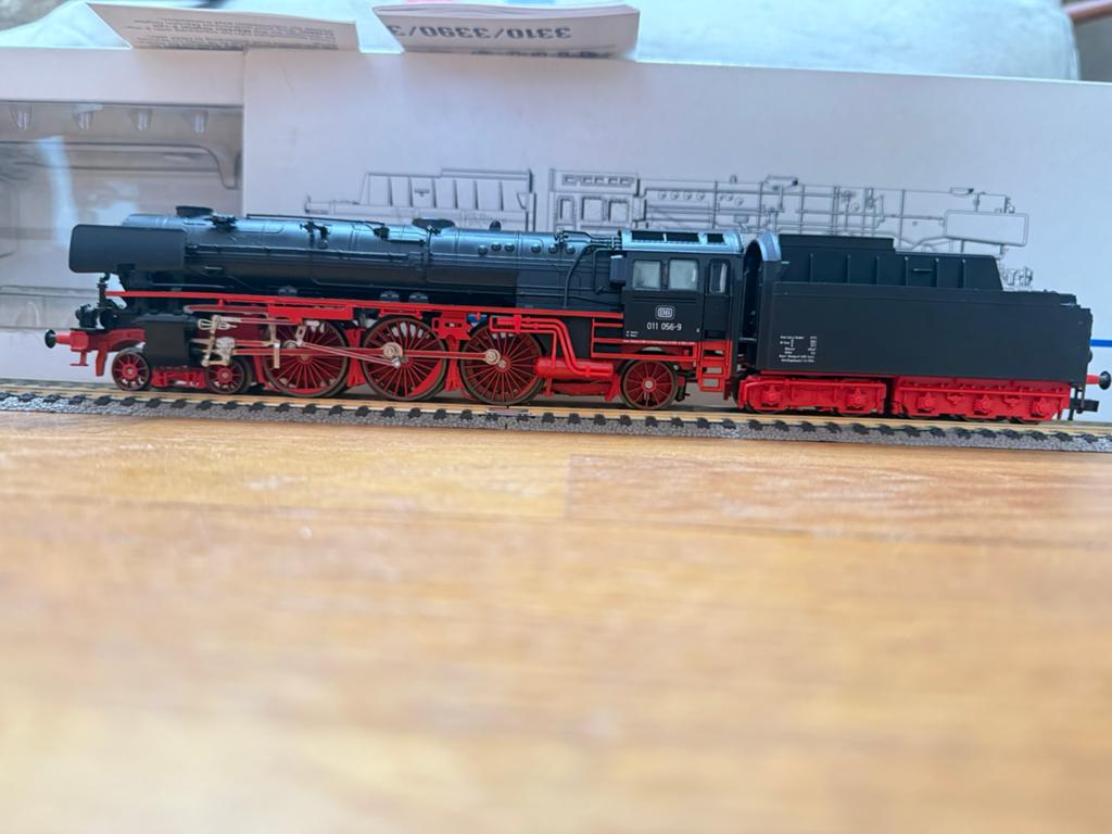 Märklin Hamo (Trix) BR 011 056-9 DB stoom H0=, Trix, Ophalen of Verzenden, Zo goed als nieuw, Analoog