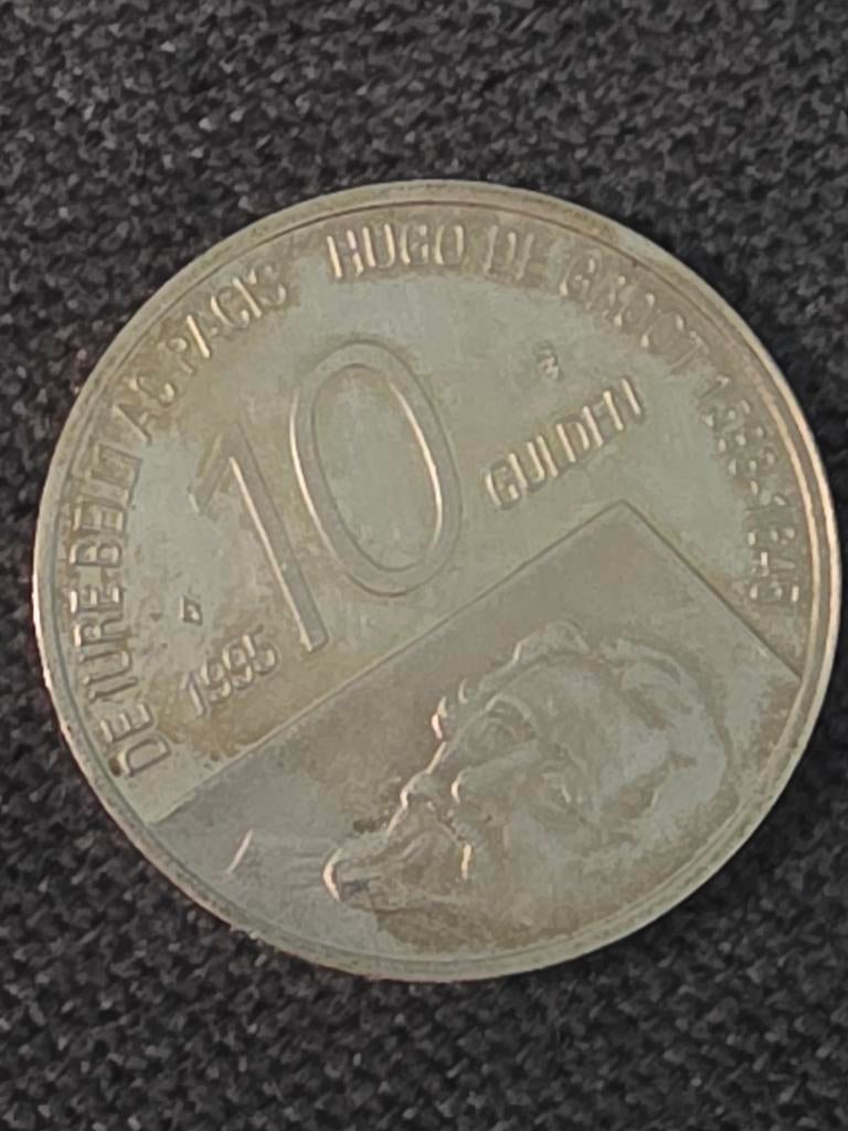 Zilveren 10 Gulden Munt 1995 - Hugo de Groot, Koningin Beatrix, Zilver, Ophalen of Verzenden, Losse munt
