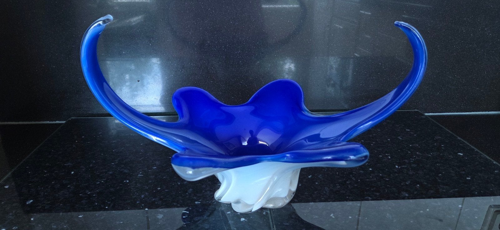 Mooie blauwe glazen schaal, Murano glas,decoratief object, Ophalen