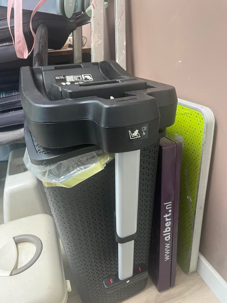 Kinderkraft isofix., Kinderen en Baby's, Autostoeltjes, Zo goed als nieuw, Overige merken, 15 t/m 36 kg, Isofix, Ophalen