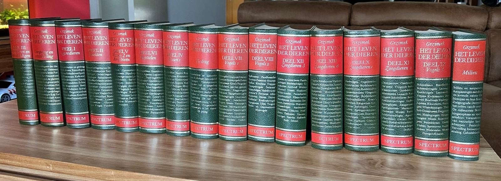 Complete Spectrum Encyclopedie Grzimek: Het Leven der Dieren, Boeken, Ophalen, Zo goed als nieuw, Dieren, Complete serie