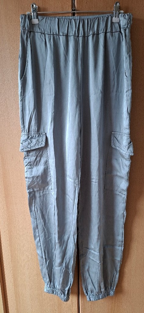 Grijze soepele cargobroek van Senes maat 38/40, Maat 38/40 (M), Ophalen of Verzenden, Zo goed als nieuw, Senes