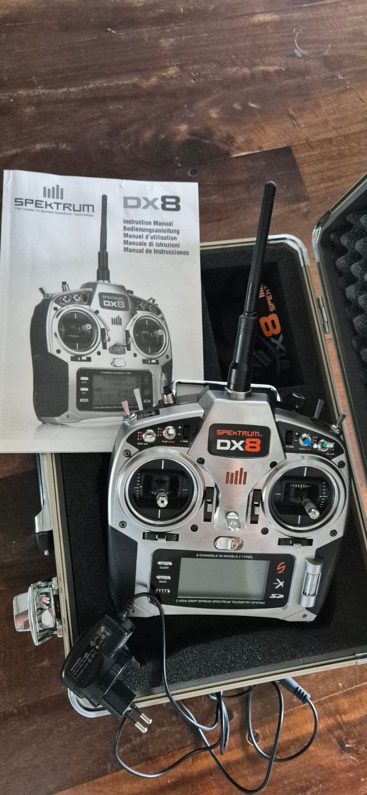 Spektrum DX8 zender met koffer, Ophalen of Verzenden, Gebruikt