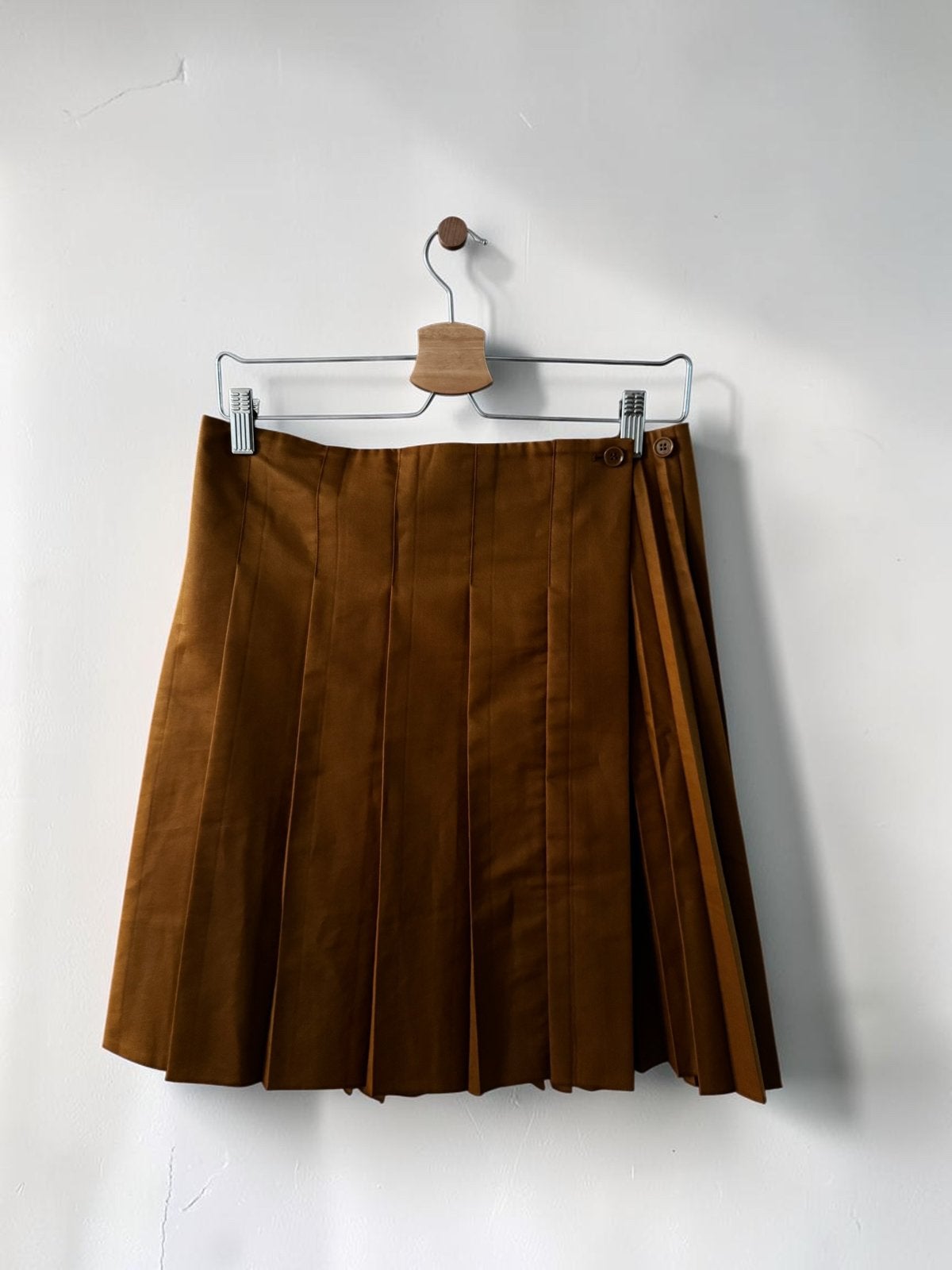 COS plissé rok plisserok overslag bruin camel 36 S small, Bruin, Nieuw, Ophalen of Verzenden, Maat 36 (S)