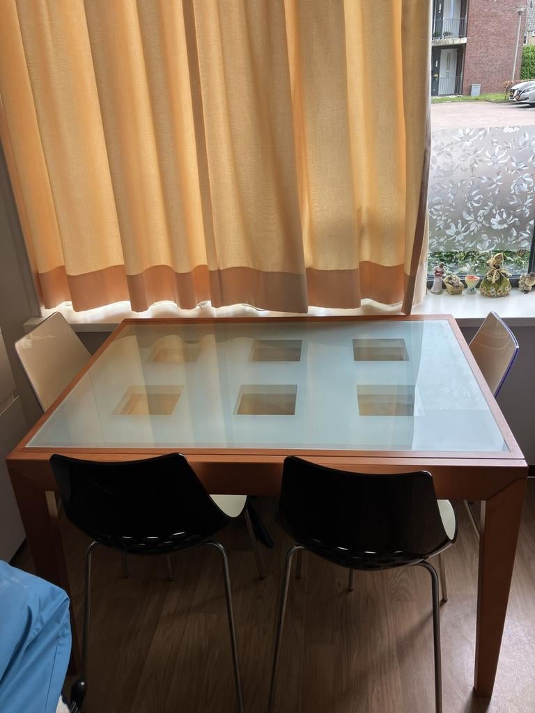 Tafel met 4 stoelen, Ophalen of Verzenden