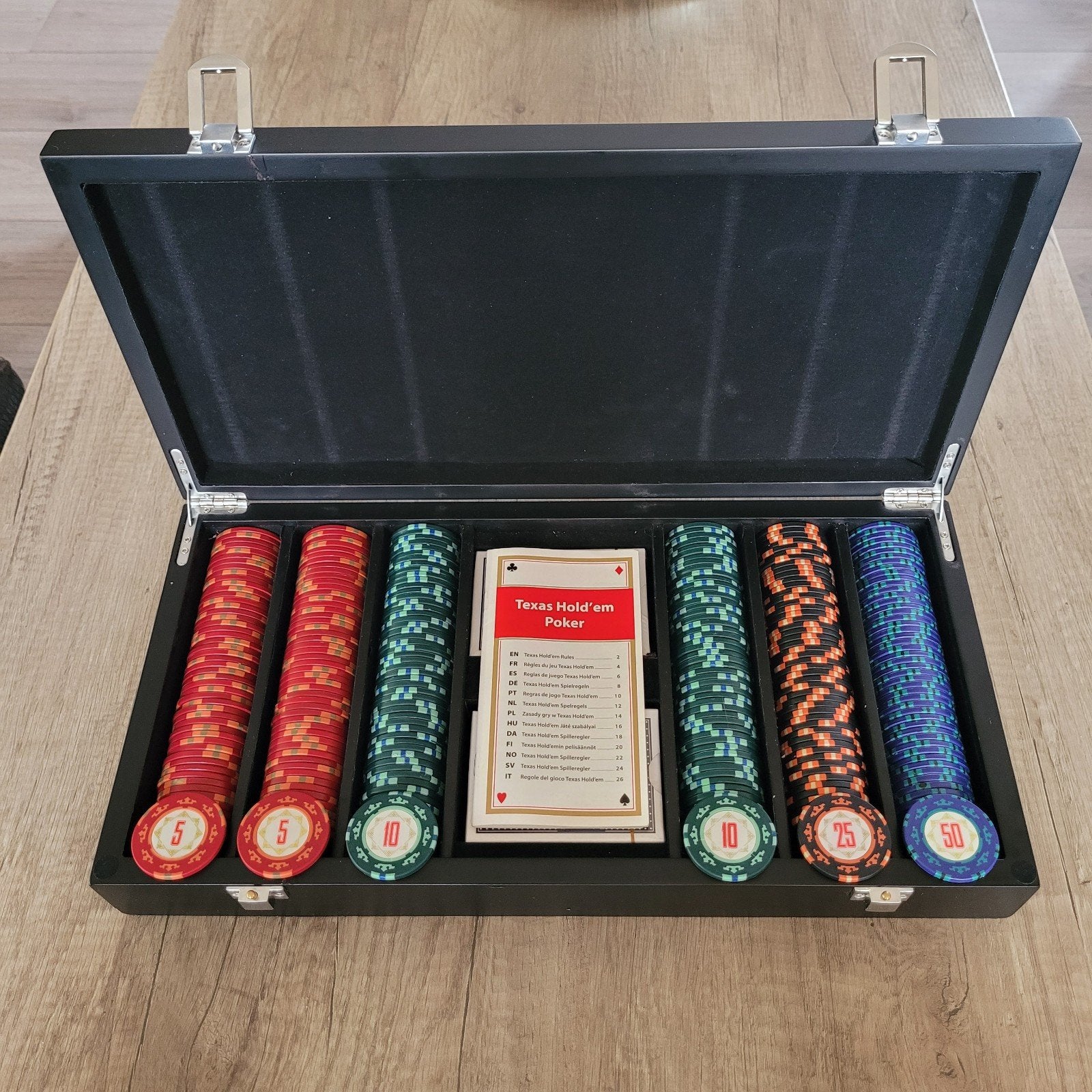 Luxe Cartamundi pokerset! Fiches van 14 gram! A-merk, Een of twee spelers, Ophalen of Verzenden, Gebruikt, Cartamundi