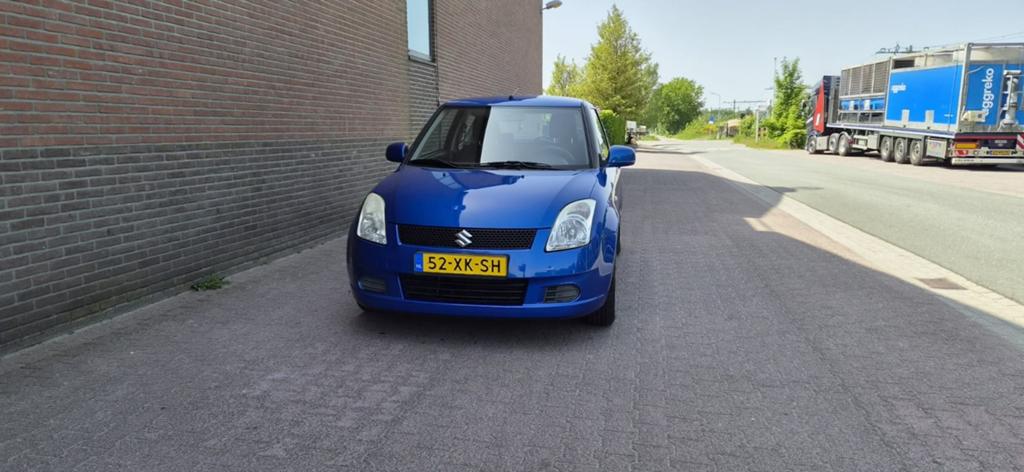 Suzuki Swift 1.3 3D | Airco | NAP | Nieuwe APK |, Auto's, Stof, Swift, Origineel Nederlands, Handgeschakeld