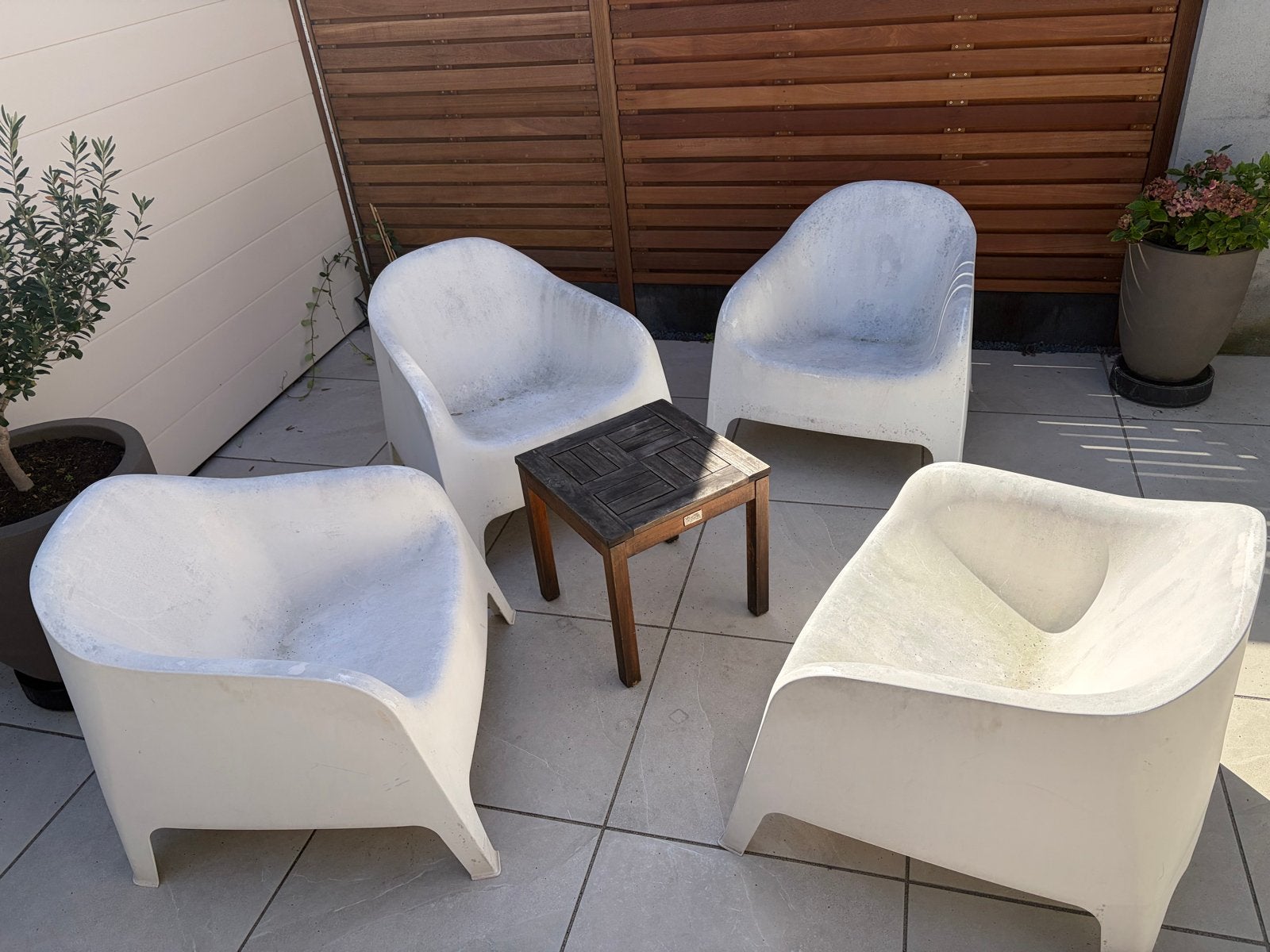 4 Skarpo tuinstoelen, Ophalen, 4 zitplaatsen, Kunststof, Gebruikt