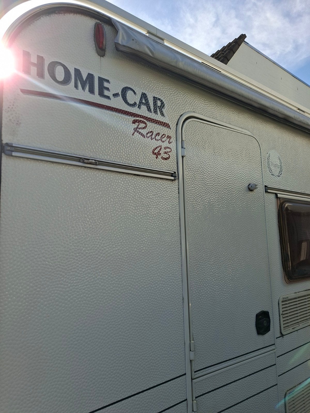 Home-Car Racer 43 - Compleet met voortent en mover, Home-car, Vast bed, Treinzit, Particulier