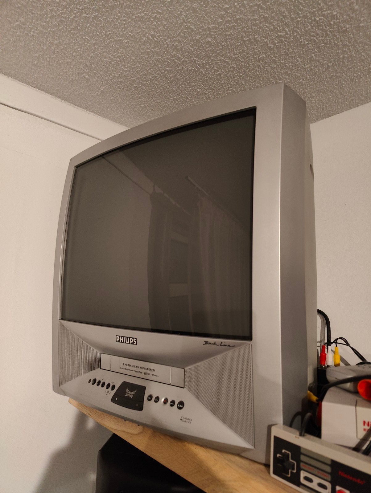 Philips CRT TV met ingebouwde VCR - Retro Gaming, Ophalen, Philips, Gebruikt, 50 Hz