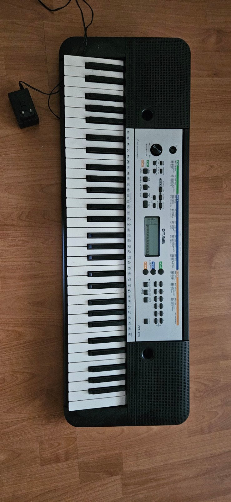Yamaha YPT-255 Synthesizer Keyboard met Adapter, Muziek en Instrumenten, Ophalen, 61 toetsen, Yamaha, Zo goed als nieuw