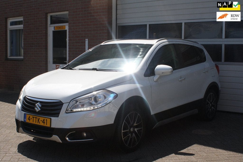 Suzuki SX4 S-Cross 1.6 High Executive Garantie, Leder, Panor, Auto's, Suzuki, Bedrijf, Te koop, S-Cross, ABS, Airbags, Airconditioning