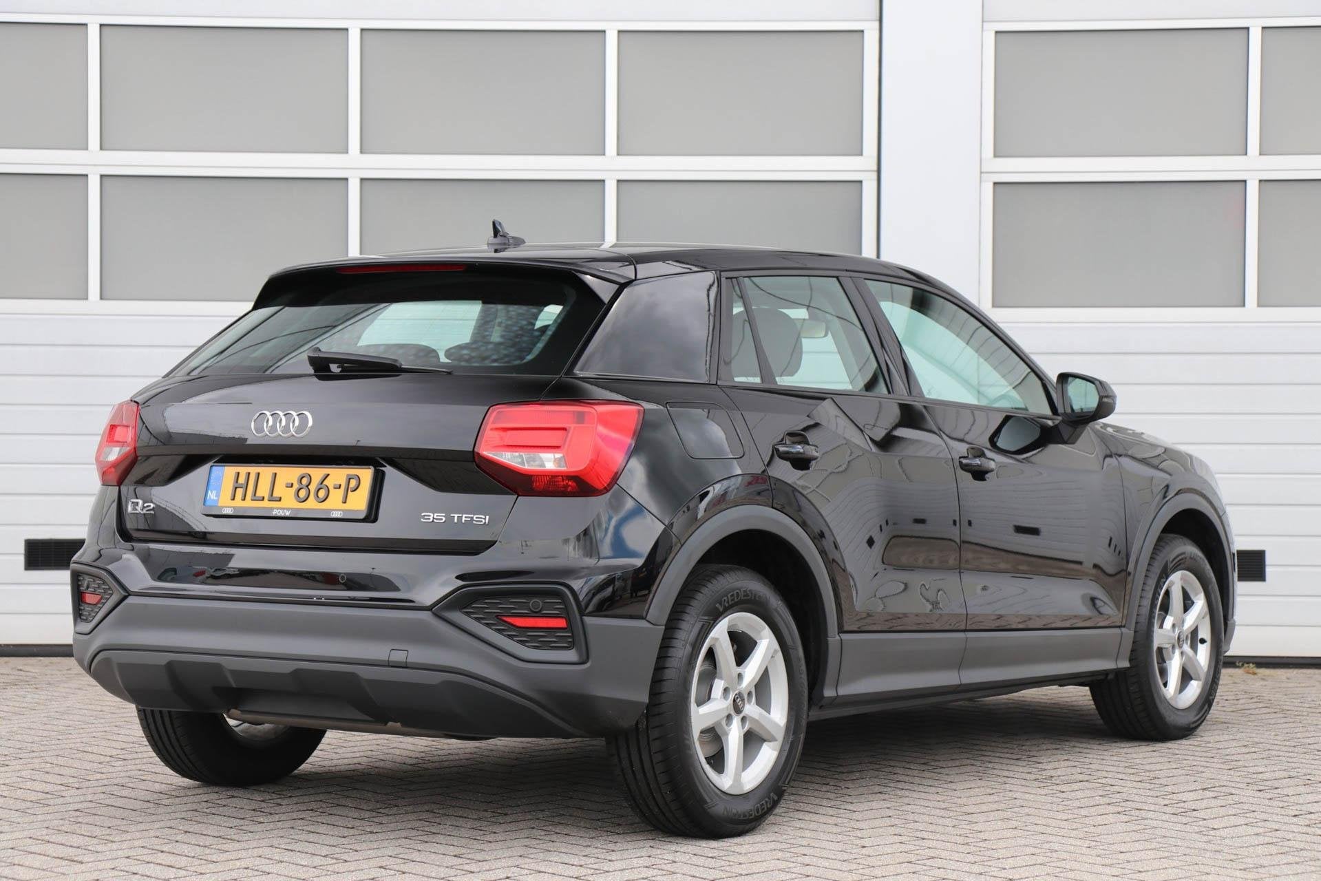 Audi Q2 35 TFSI 150pk S-tronic Pro Line | Navigatie | Parkhu, Auto's, Stof, 4 cilinders, 150 pk, Zwart