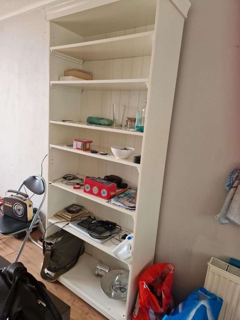Witte Ikea Liatorp Boekenkast met Verstelbare Planken, Met plank(en), Gebruikt, 200 cm of meer, 25 tot 50 cm