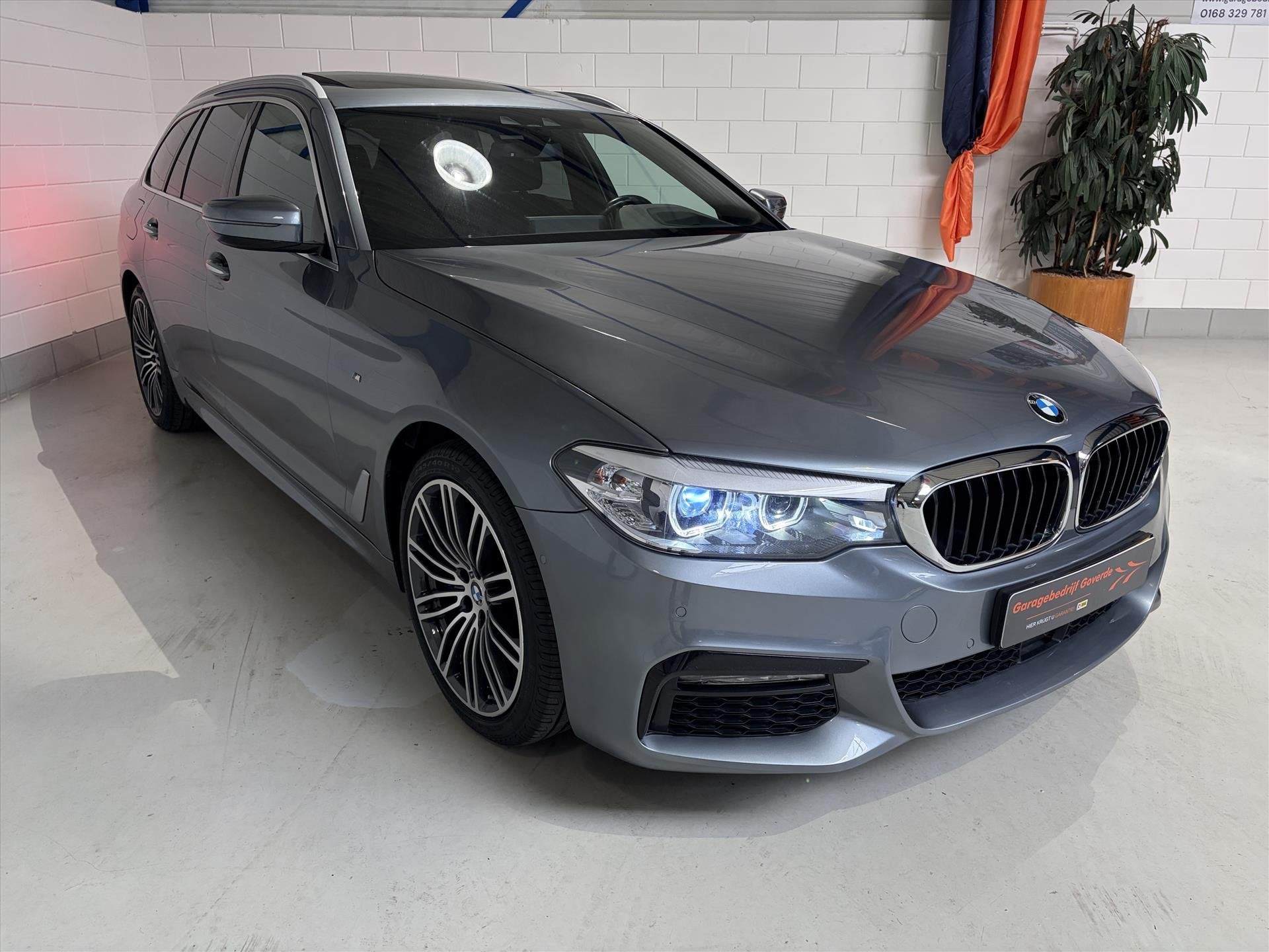 BMW 5-Serie Touring (g31) 530i 252pk AUT8 ACC, M-Pack, Pano,, Auto's, Gebruikt, 4 cilinders, Alcantara, 93 €/maand