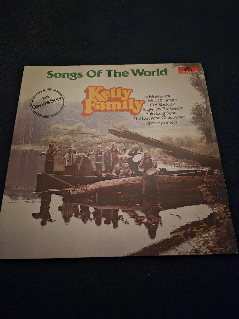 The Kelly Family - Songs Of The World LP (Polydor), Inclusief binnenhoes, Ophalen, Gebruikt, 12 inch