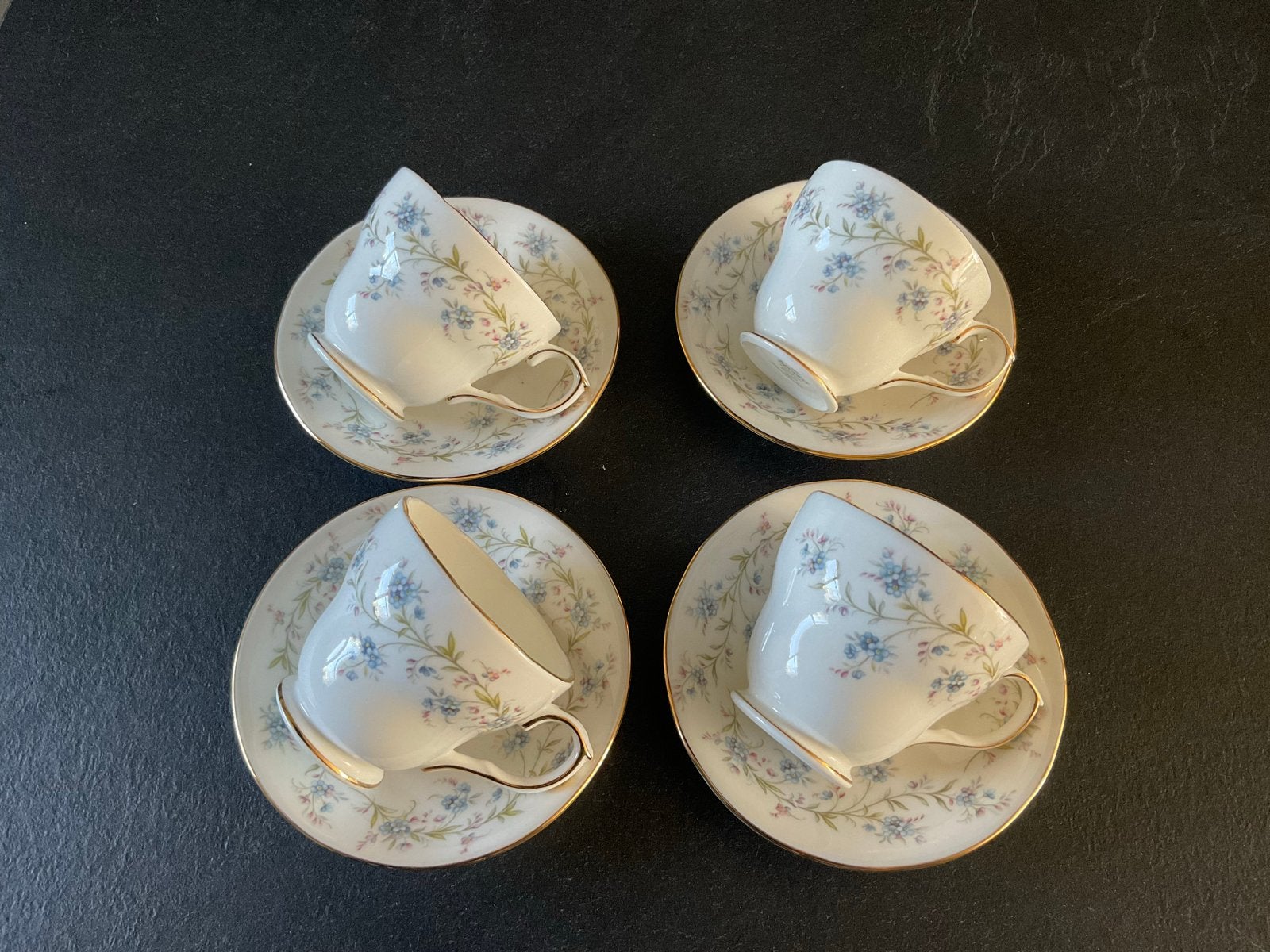 Duchess Tranquillity porseleinen kop en schotel set (4), Ophalen