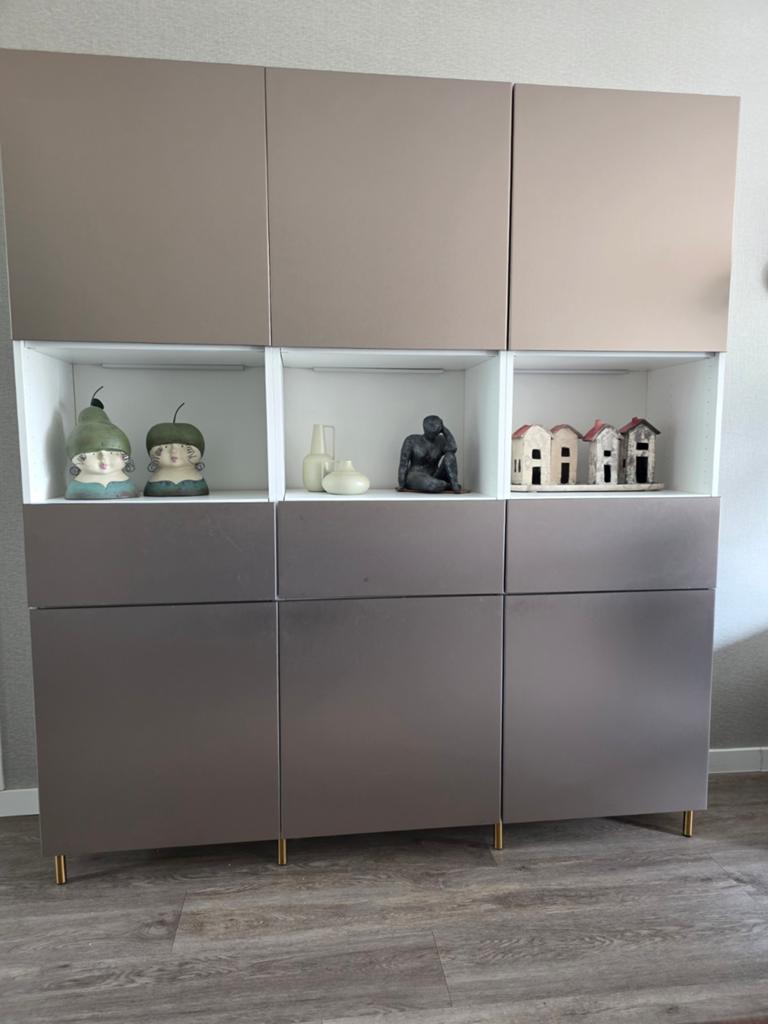 Ikea Besta vakkenkast met deurtjes, 150 tot 200 cm, Ophalen of Verzenden, Zo goed als nieuw, 150 tot 200 cm