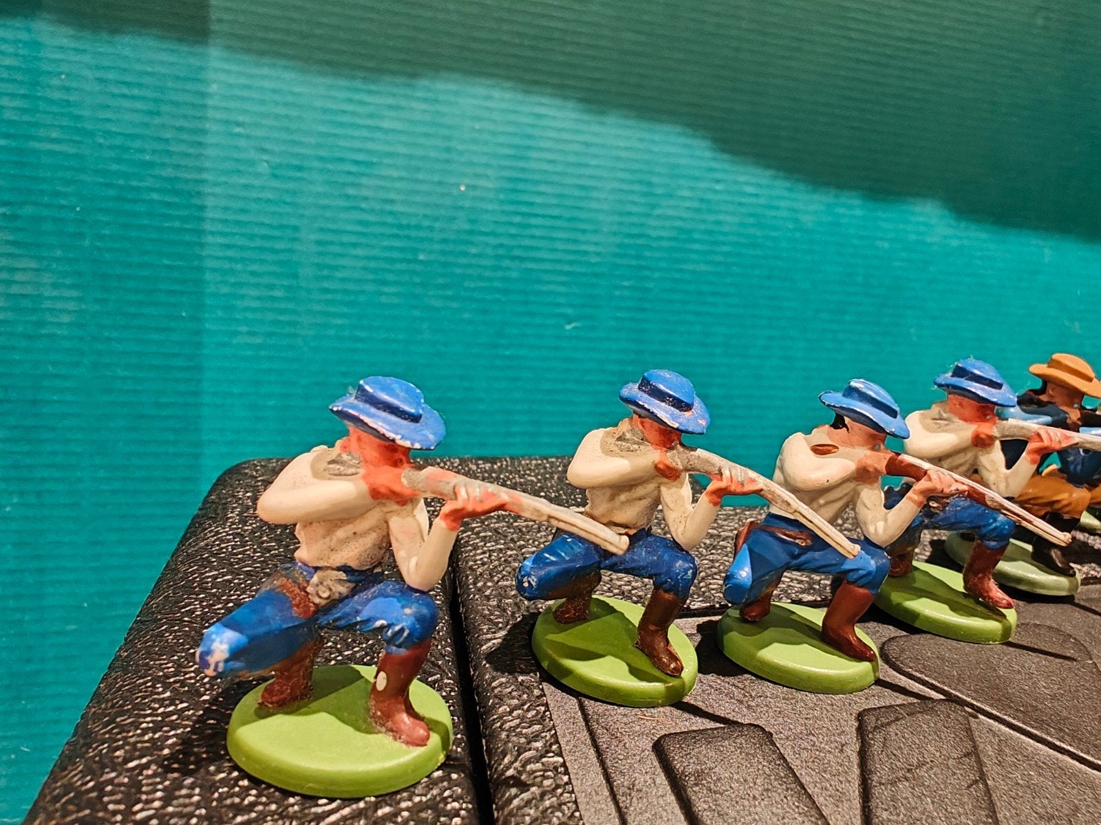 Britains zeven Vintage cowboys, Ophalen of Verzenden, Gebruikt