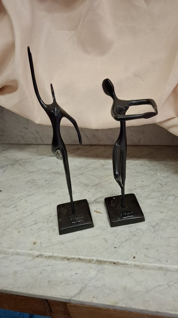 Danseresjes brons, Ophalen, Beeld