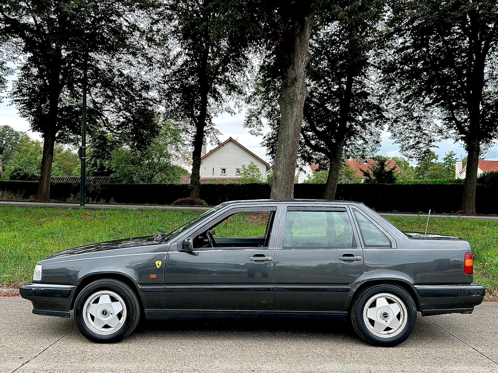 Volvo 850 2.5 GLE / Borbet-LMV / StoelVW / Airco / Half-Leer, foto 3