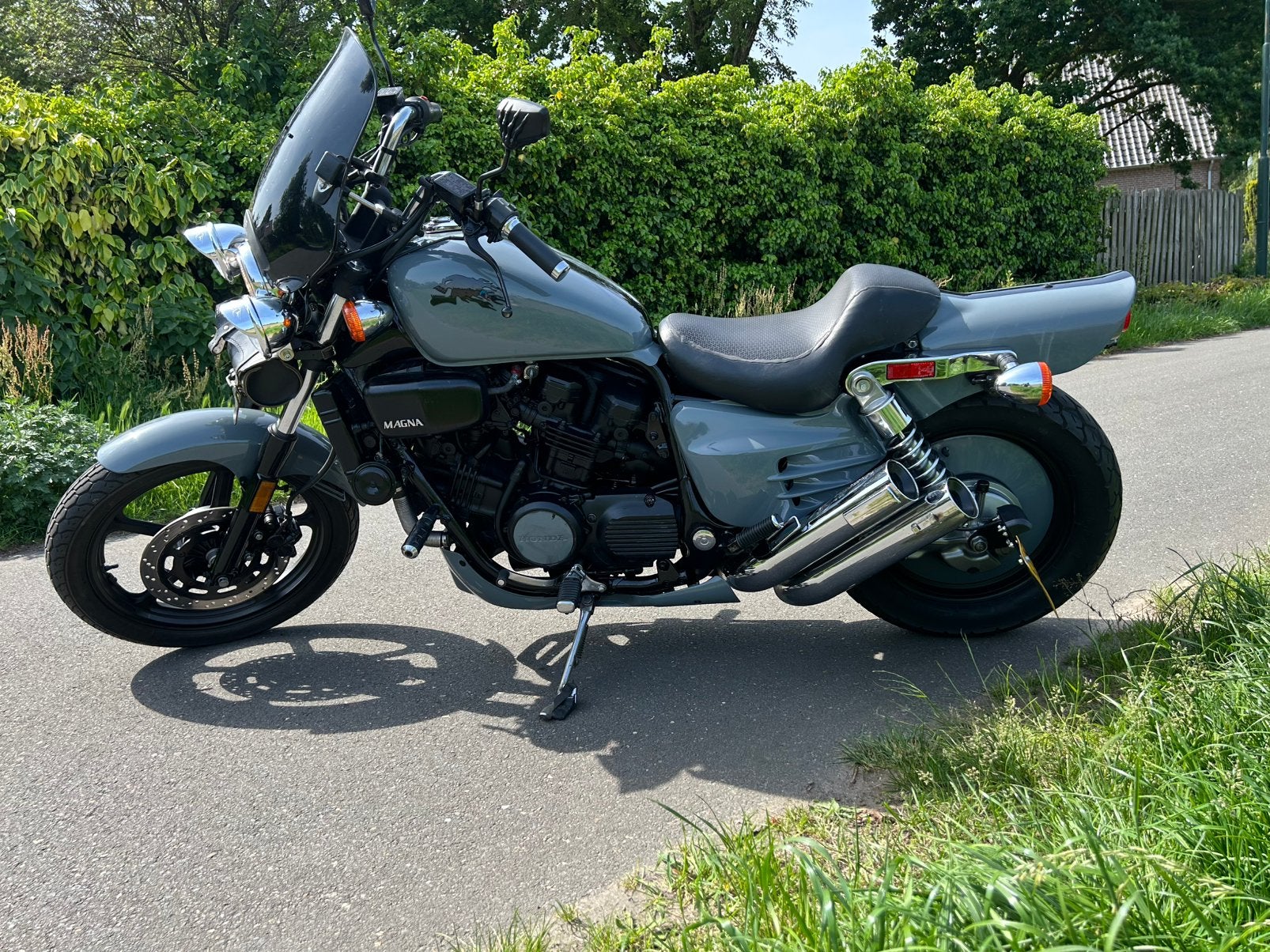 Honda supermagna.  Super Mooi, 700 cc, Occasion, 4 cilinders, Chopper