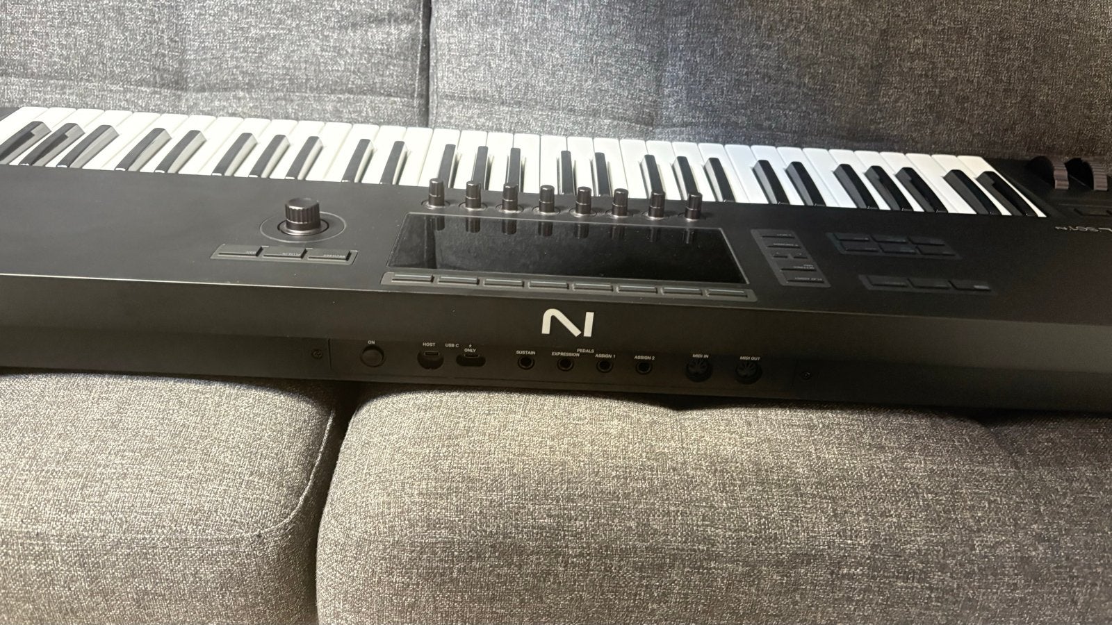 Native Instruments Komplete Kontrol S61 MK3 ruilen, Muziek en Instrumenten, Overige merken, 61 toetsen, Ophalen of Verzenden, Zo goed als nieuw